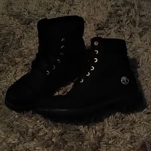 Timberland Shoes - Black timberlands Timberland Shoes - Black timberlands